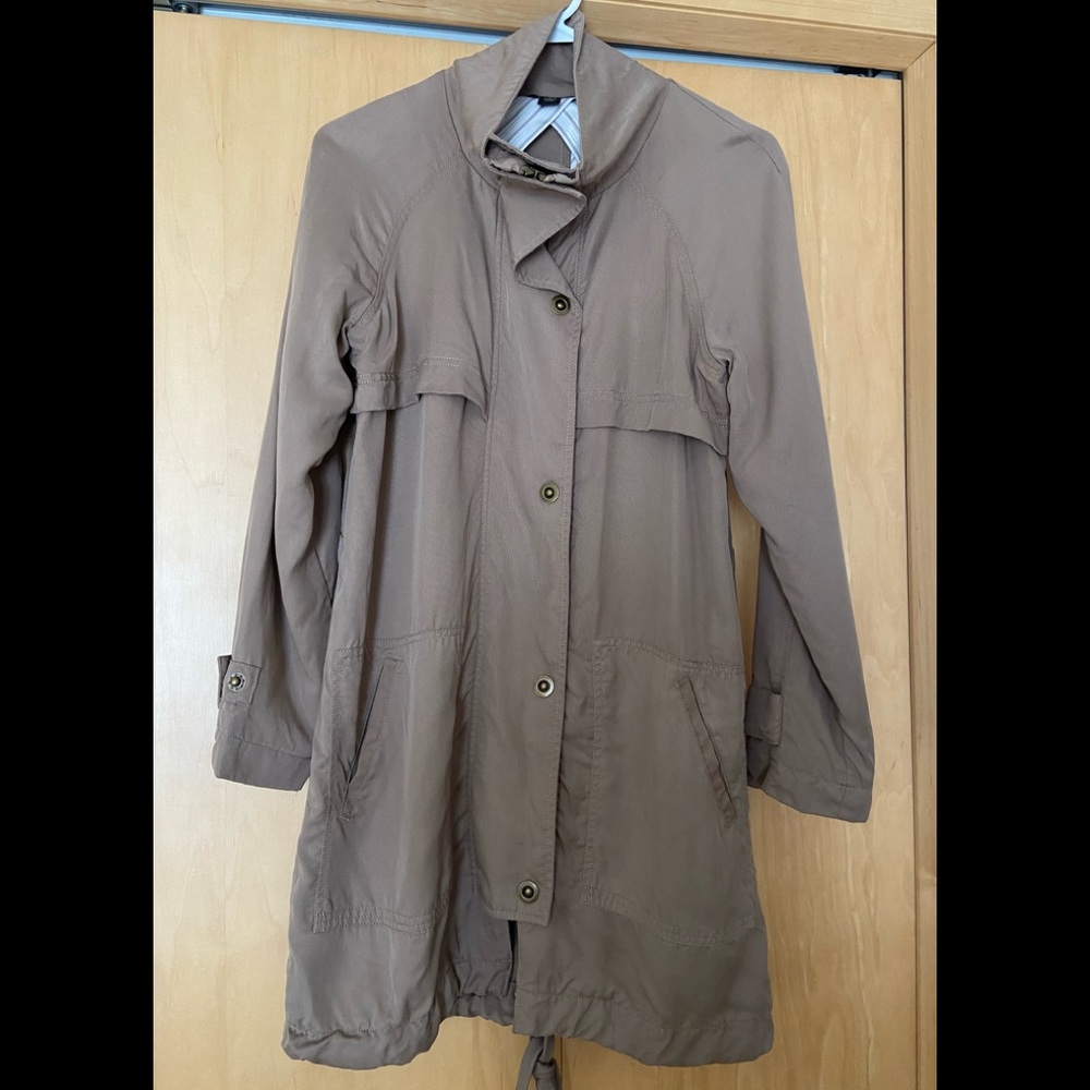 Peyton Jensen trench coat size small